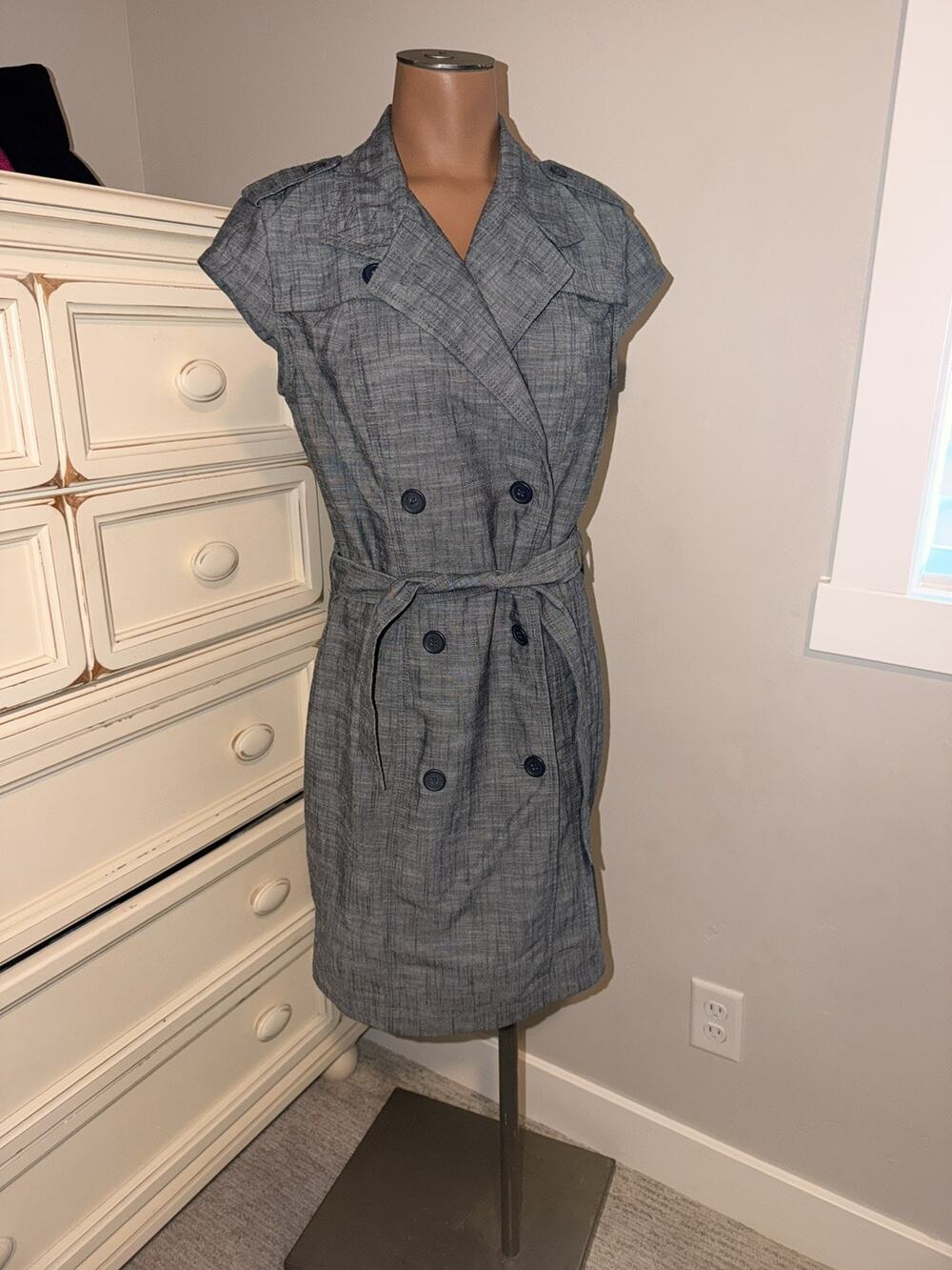 Dressbarn Pencil Dress Gray midi business career professional small 6